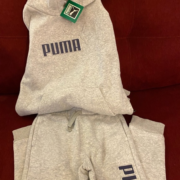 KIDS PUMA HOODED SWEATSHIRT Only Medium 10/12 - Picture 4 of 6